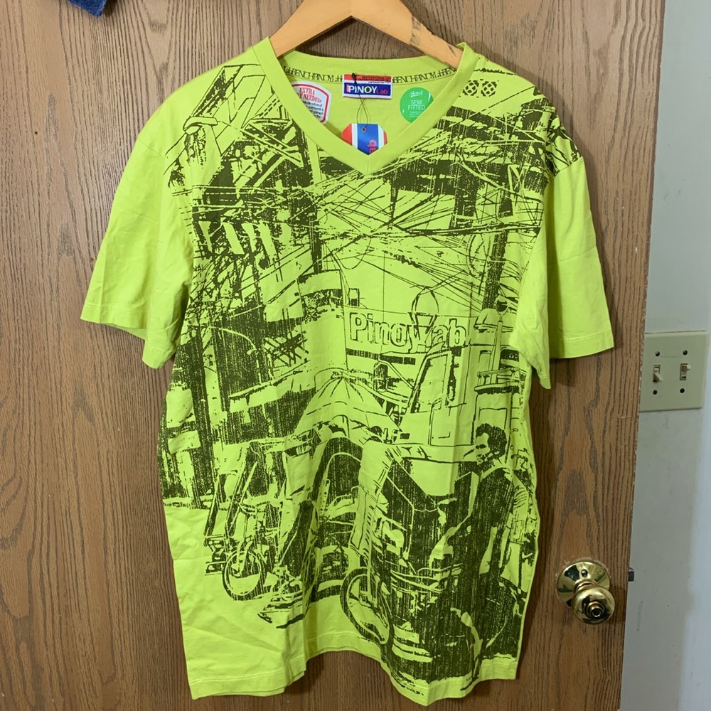 MEN’S BENCH PINOY LAB TEE